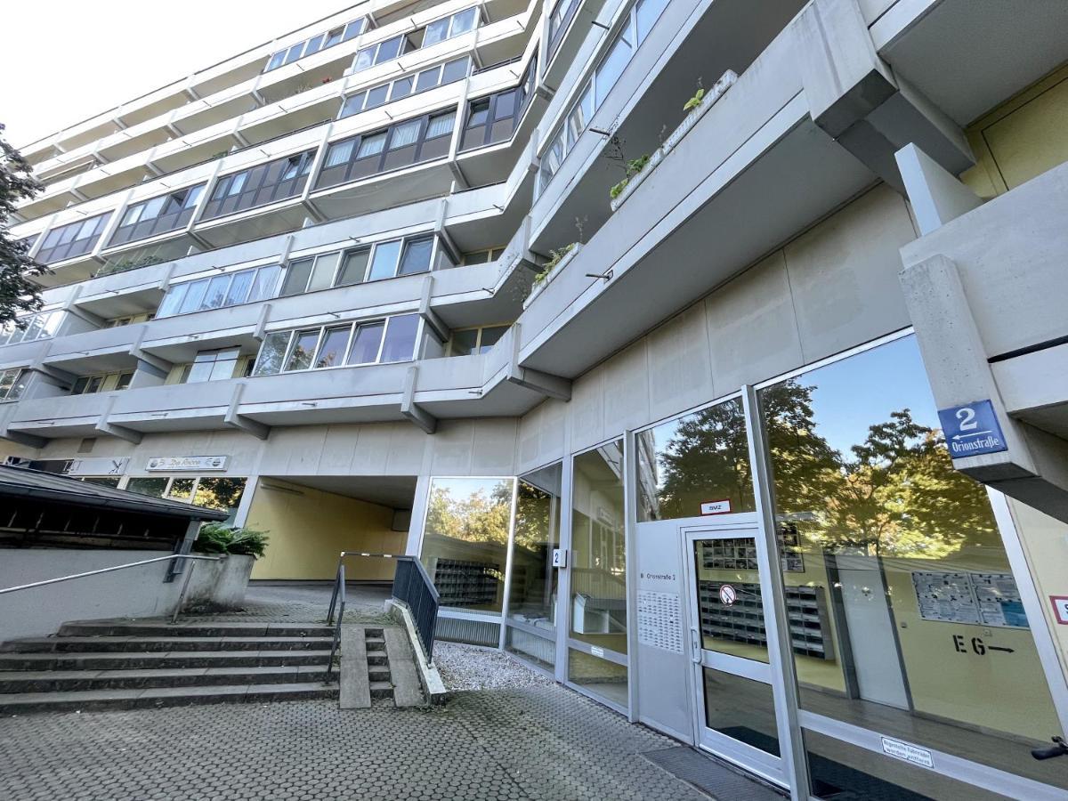 Lta Apartment In Unterschleissheim Bei Muenchen Ngoại thất bức ảnh