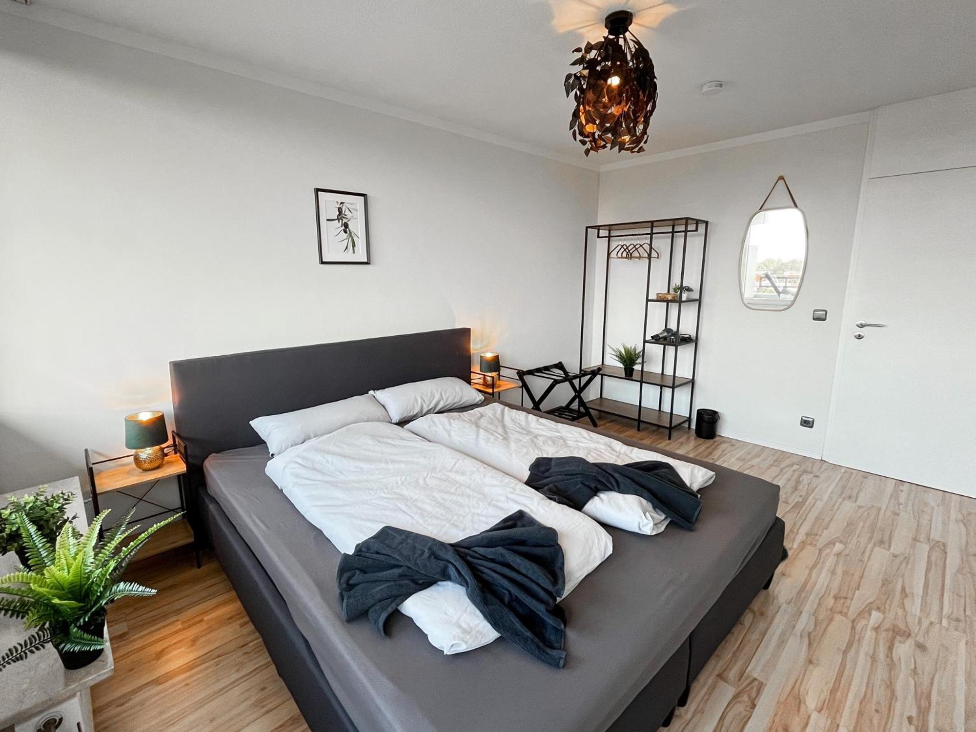 Lta Apartment In Unterschleissheim Bei Muenchen Ngoại thất bức ảnh